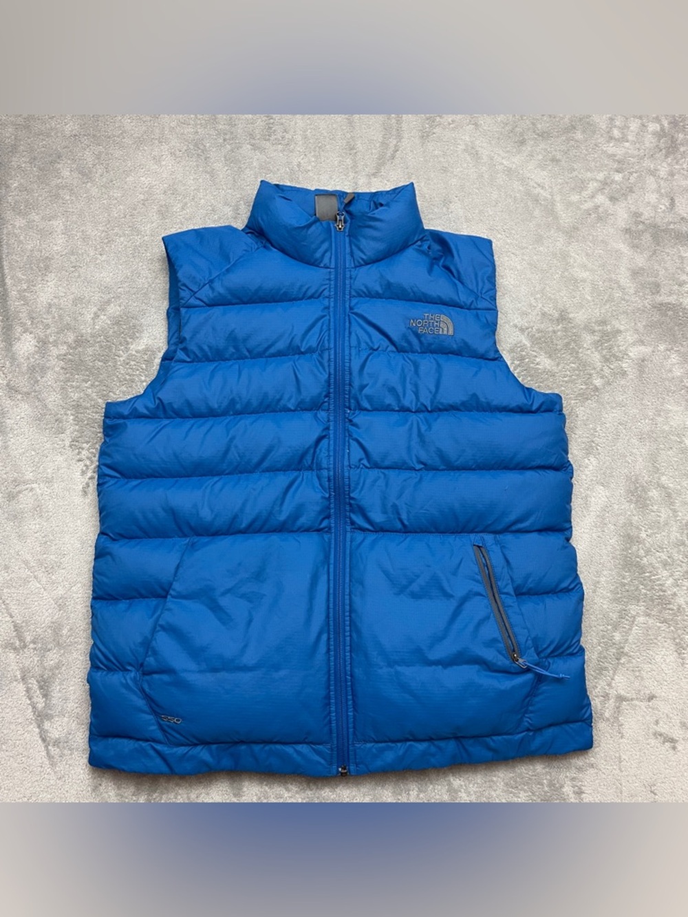 The North Face 550 Down Puffer Vest Men’s L Blue Full Zip